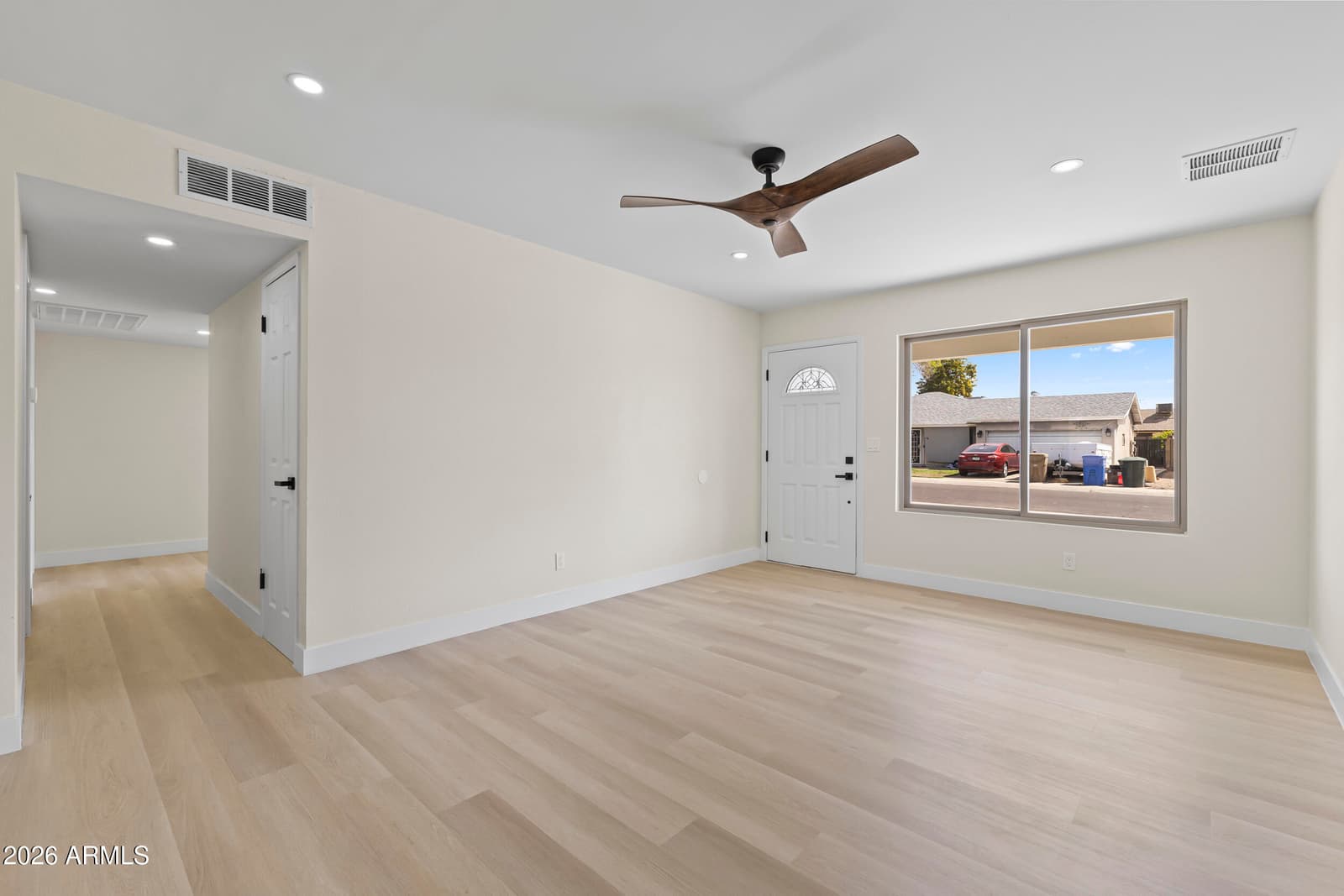 17830 N 30th Street, Phoenix, AZ 85032 — photo 4 of 32