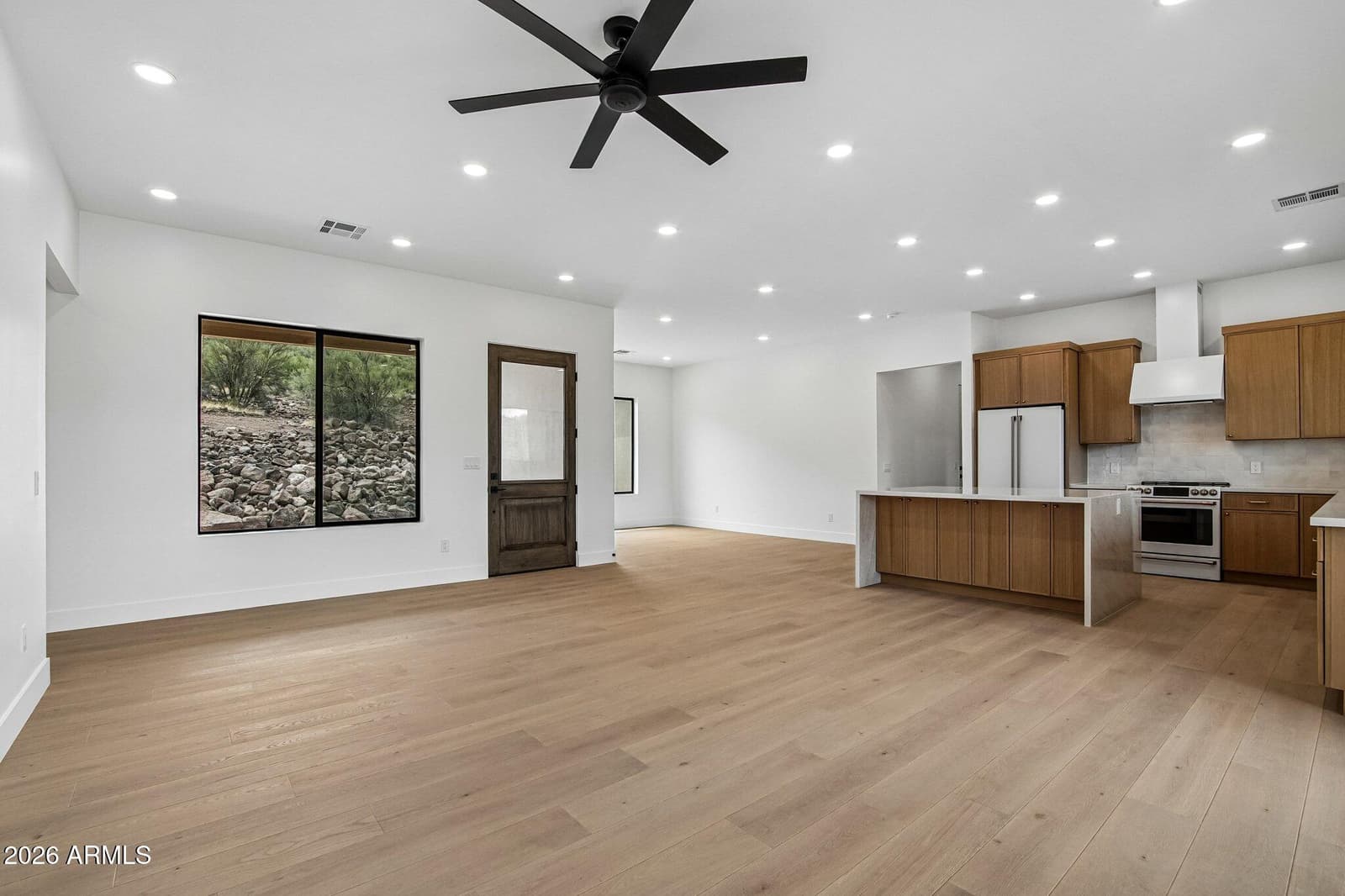 2246 E MANANA Road, New River, AZ 85087 — photo 4 of 51
