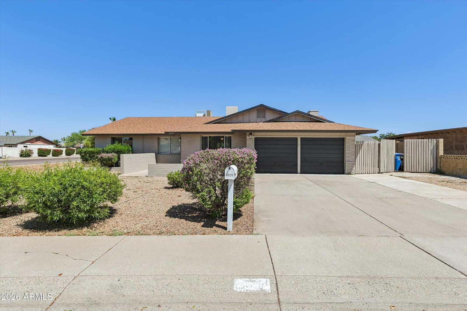 3020 W HARTFORD Drive, Phoenix, AZ 85053 — photo 1 of 32
