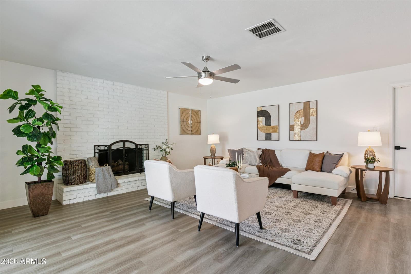 3020 W HARTFORD Drive, Phoenix, AZ 85053 — photo 16 of 32