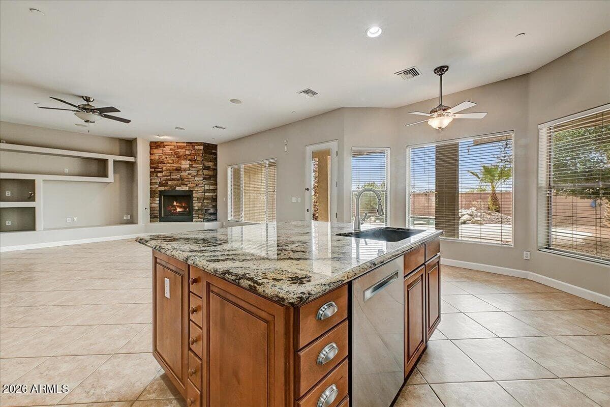 5220 N 180TH Lane, Litchfield Park, AZ 85340 — photo 16 of 50