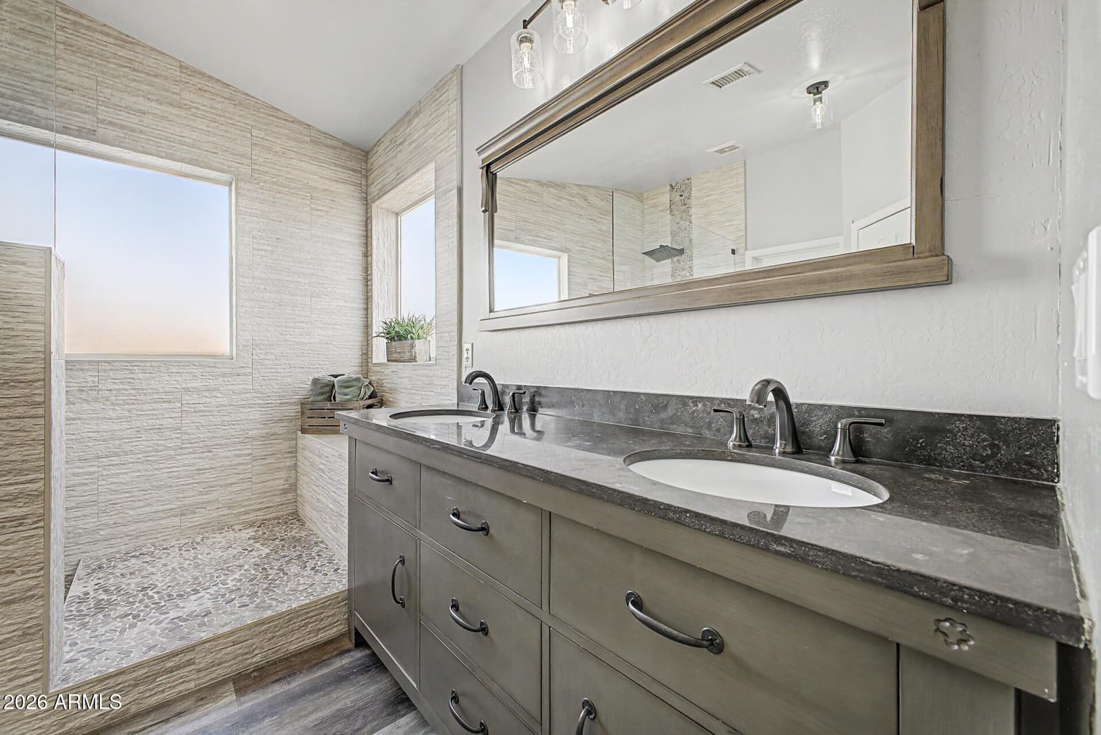 671 W FREMONT Drive, Tempe, AZ 85282 — photo 13 of 28