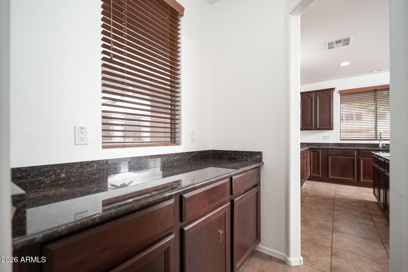 11925 N 144th Drive, Surprise, AZ 85379 — photo 8 of 43