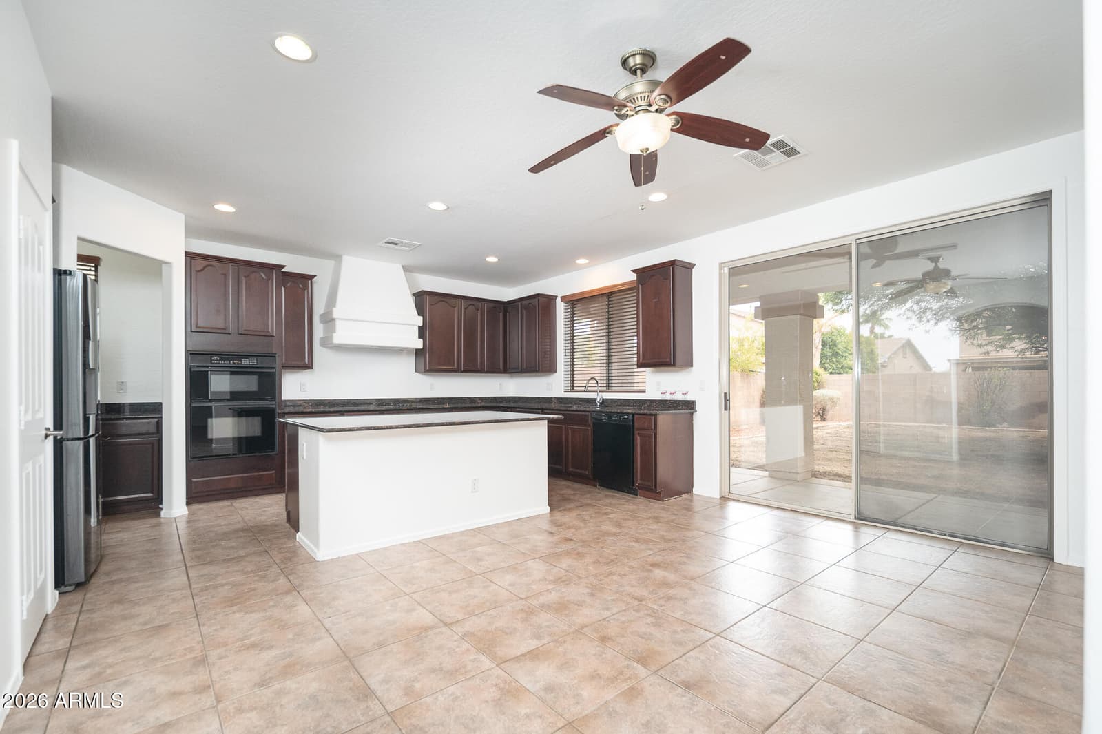 11925 N 144th Drive, Surprise, AZ 85379 — photo 9 of 43