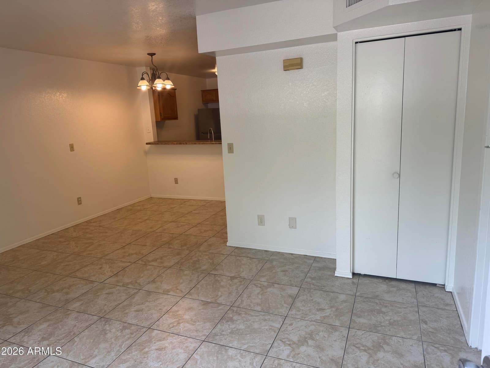 625 S WESTWOOD Street 160, Mesa, AZ 85210 — photo 5 of 23