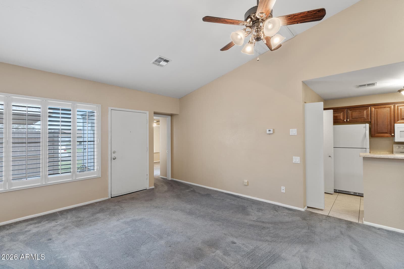 4449 E Vineyard Road, Phoenix, AZ 85042 — photo 5 of 33