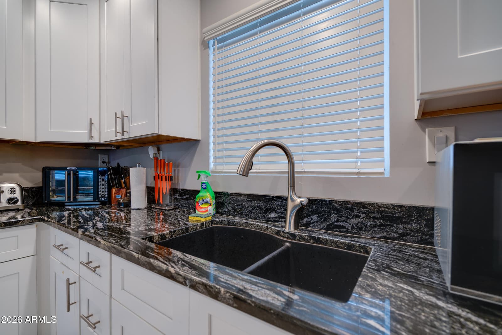665 N Miller Street, Mesa, AZ 85203 — photo 11 of 36