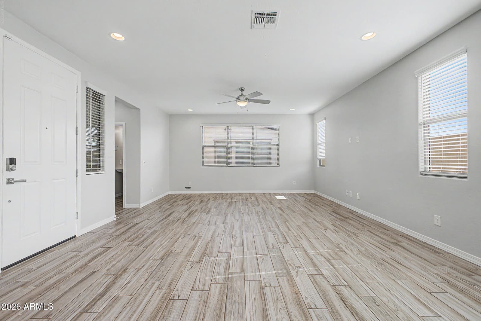 1724 S 82nd Place, Mesa, AZ 85209 — photo 4 of 39