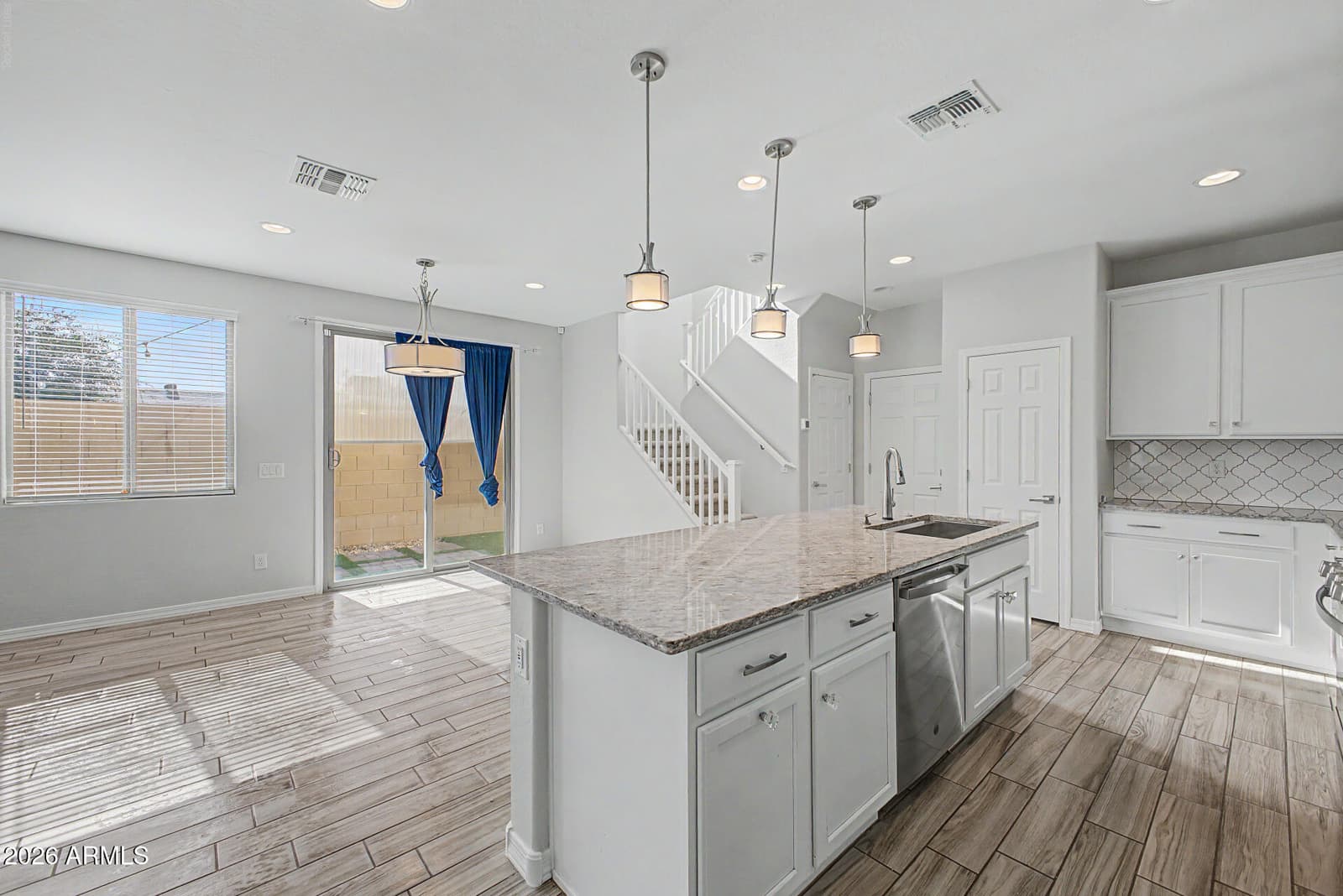 1724 S 82nd Place, Mesa, AZ 85209 — photo 10 of 39