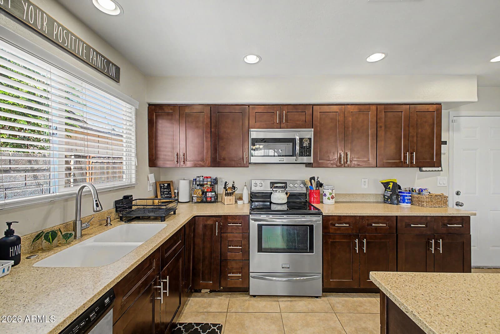 3027 W Daley Lane, Phoenix, AZ 85027 — photo 16 of 35
