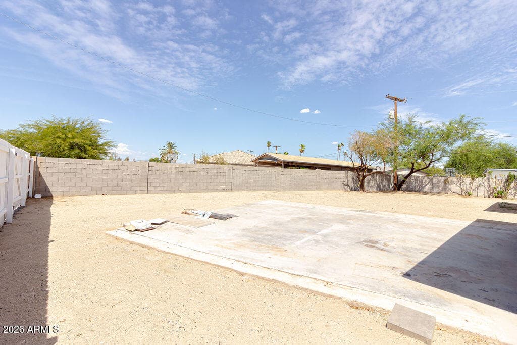 8435 S 16th Place, Phoenix, AZ 85042 — photo 60 of 64