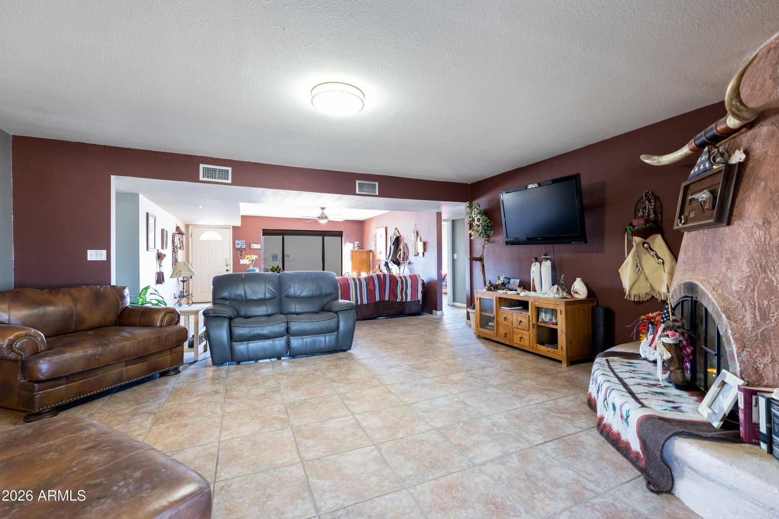 10212 S 47th Avenue, Laveen, AZ 85339 — photo 9 of 55