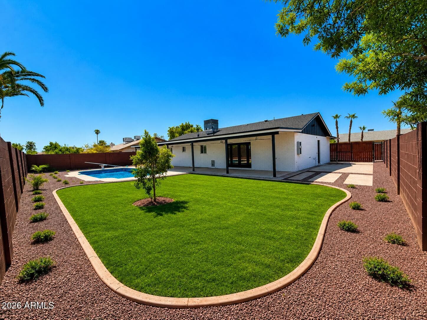 2934 W Hartford Drive, Phoenix, AZ 85053 — photo 8 of 27