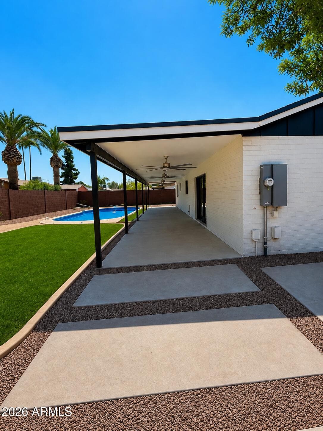 2934 W Hartford Drive, Phoenix, AZ 85053 — photo 9 of 27