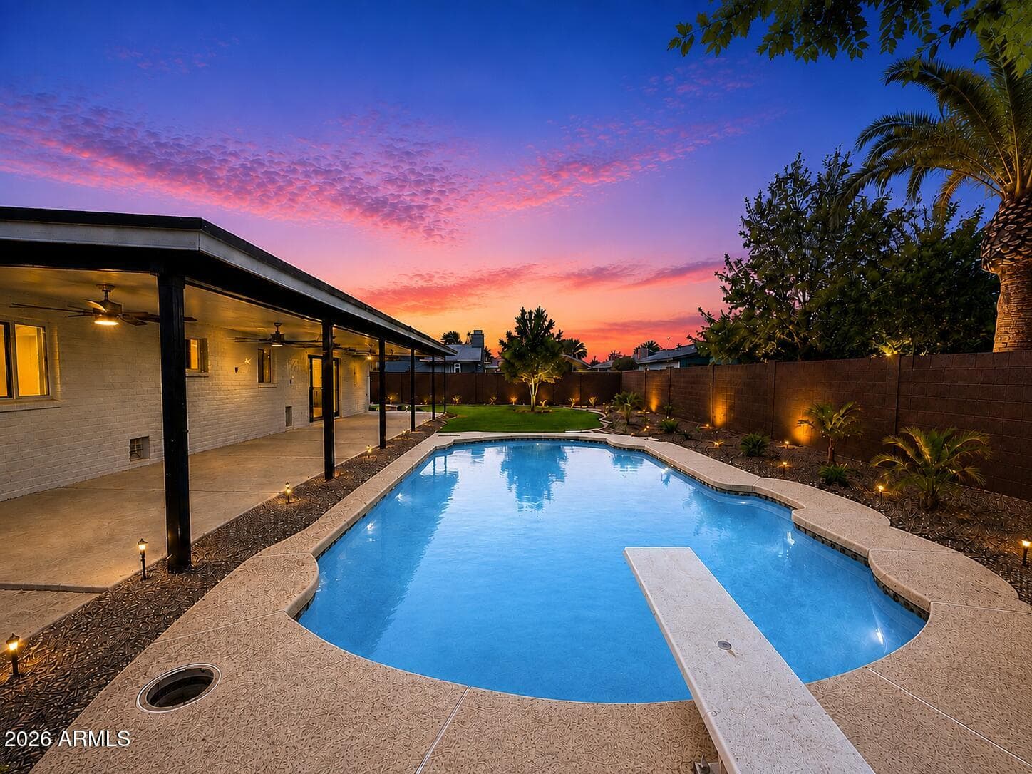 2934 W Hartford Drive, Phoenix, AZ 85053 — photo 7 of 27