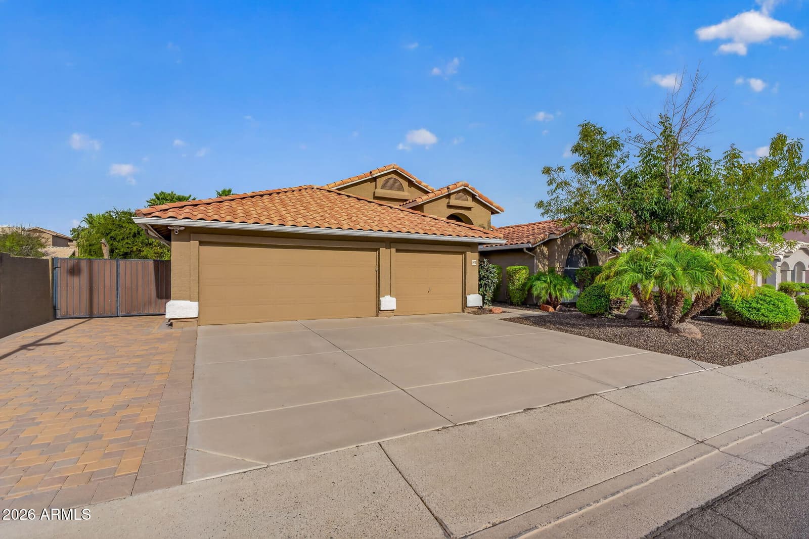 15470 N 87th Drive, Peoria, AZ 85382 — photo 1 of 95