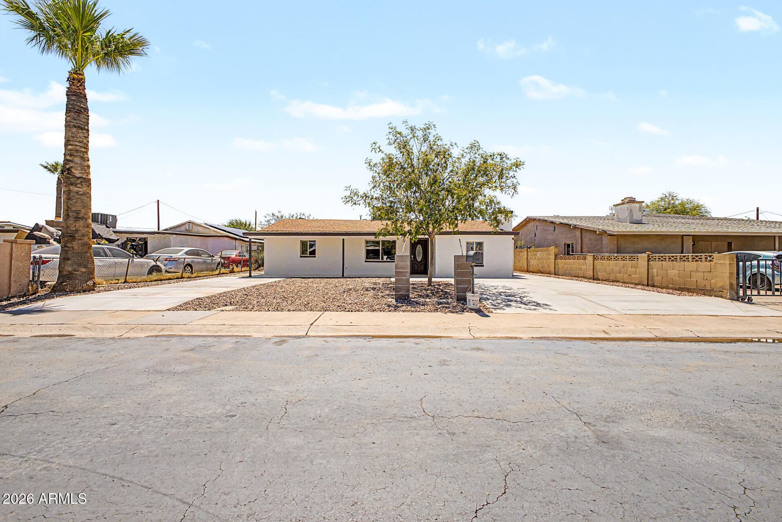 1609 W Chipman Road, Phoenix, AZ 85041 — photo 1 of 25