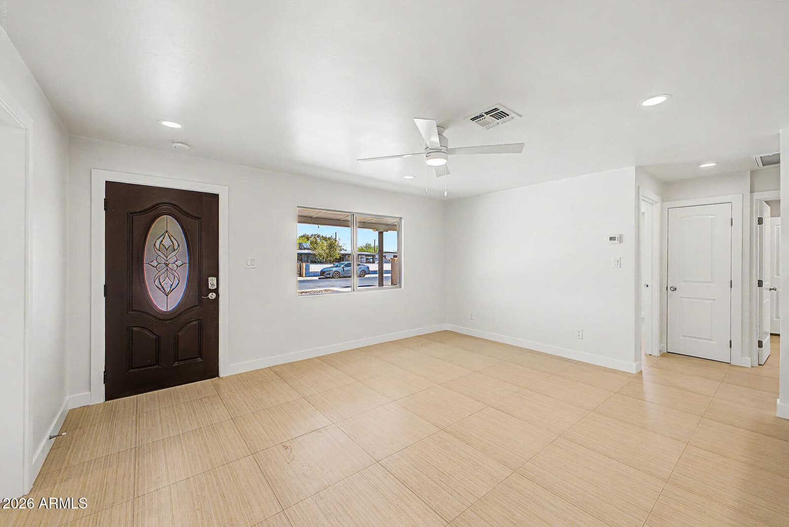 1609 W Chipman Road, Phoenix, AZ 85041 — photo 8 of 25
