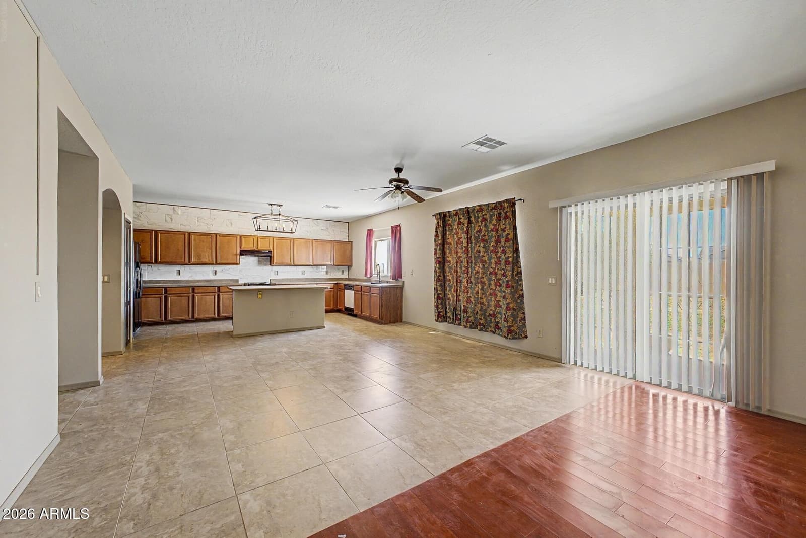 17623 N Avelino Drive, Maricopa, AZ 85138 — photo 12 of 58