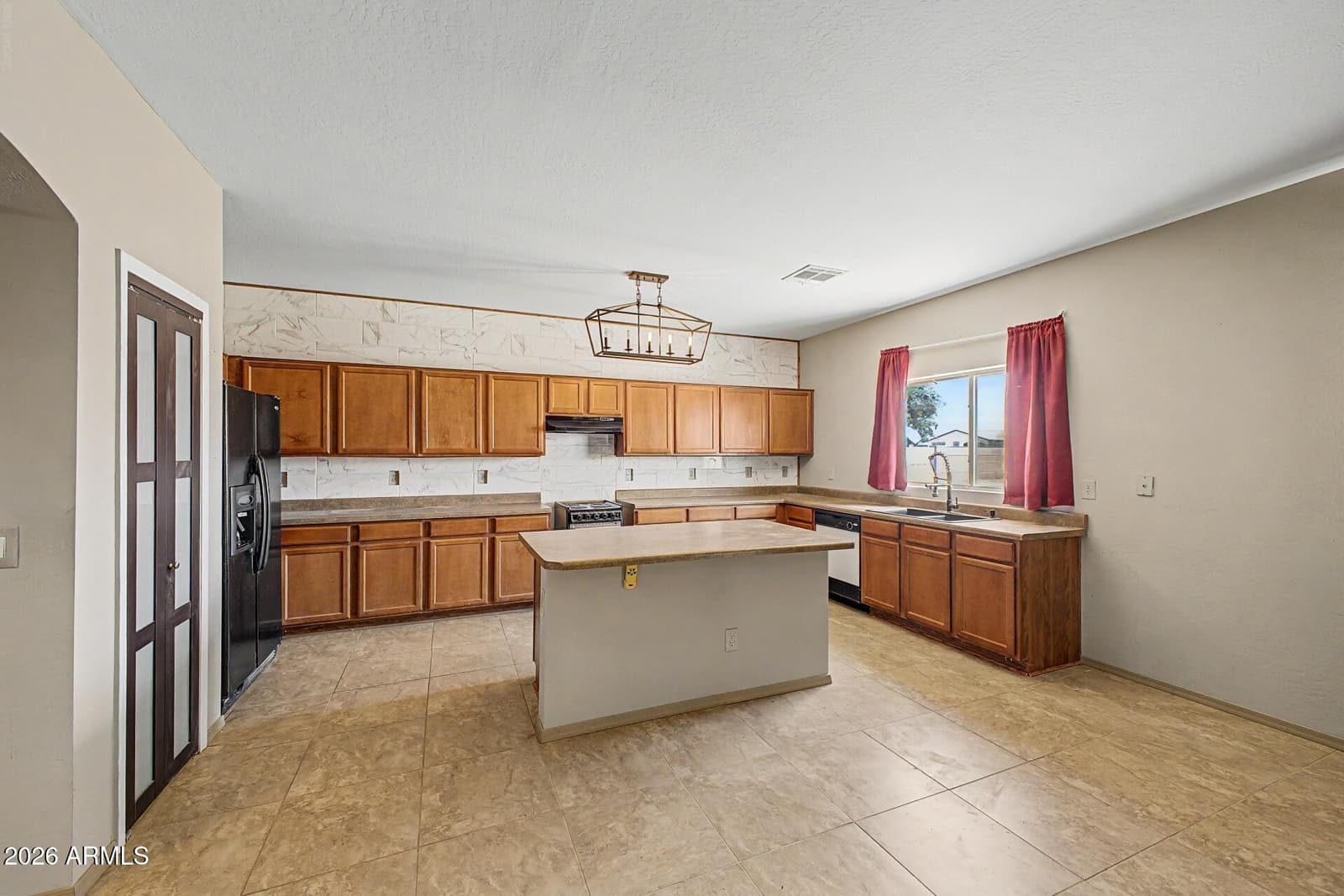17623 N Avelino Drive, Maricopa, AZ 85138 — photo 13 of 58