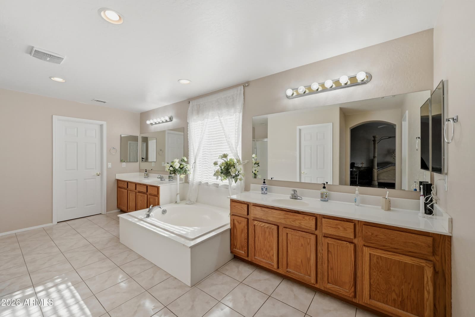 13534 W Calavar Road, Surprise, AZ 85379 — photo 13 of 27