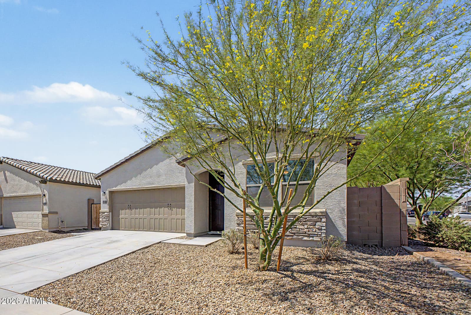 5722 W Getty Drive, Phoenix, AZ 85043 — photo 9 of 48