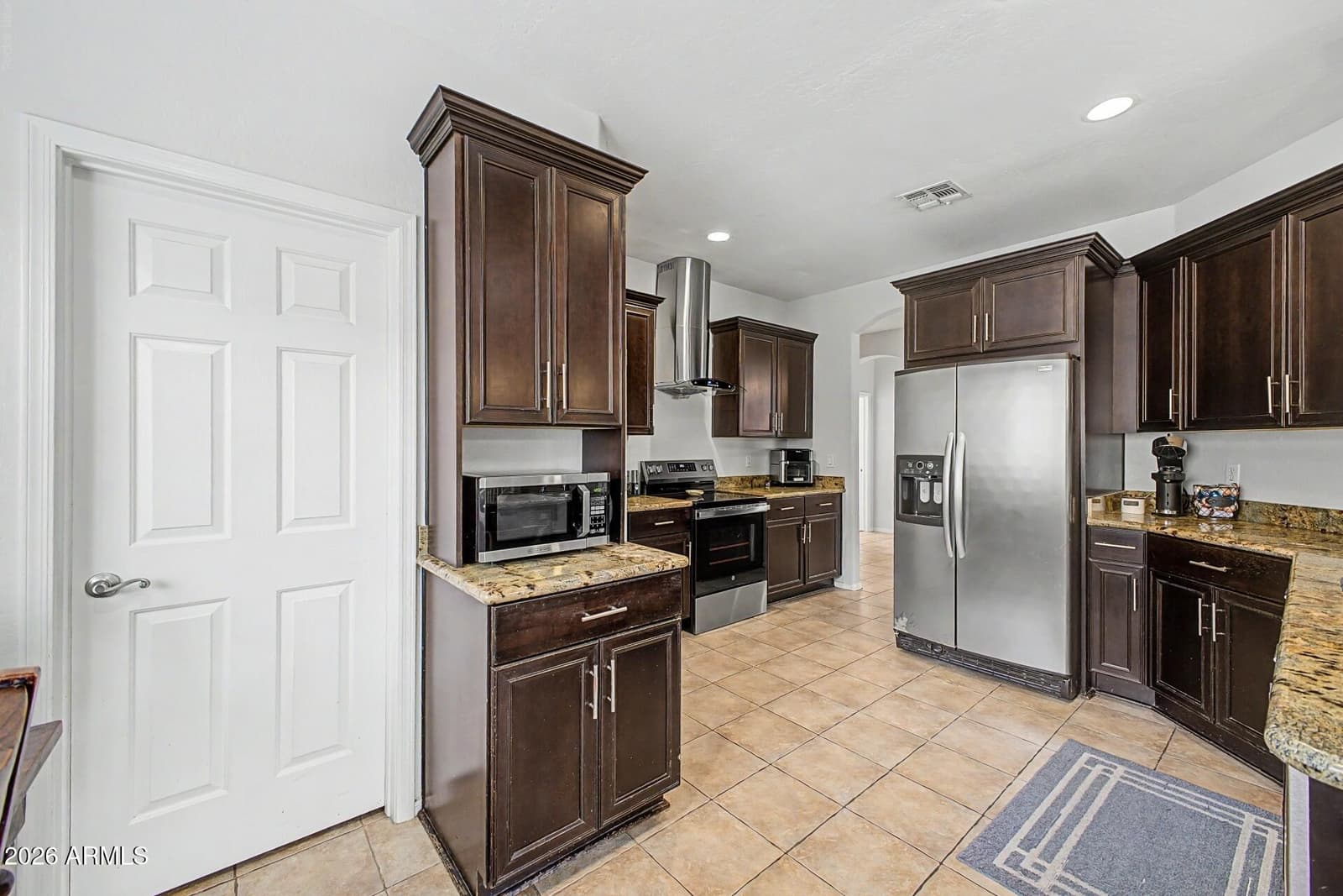 6757 W Tether Trail, Peoria, AZ 85383 — photo 14 of 43