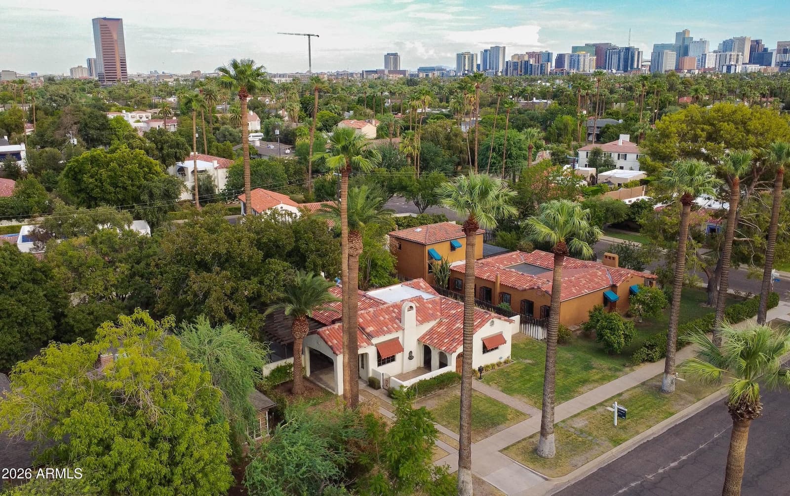 2207 N 11th Avenue, Phoenix, AZ 85007 — photo 37 of 41