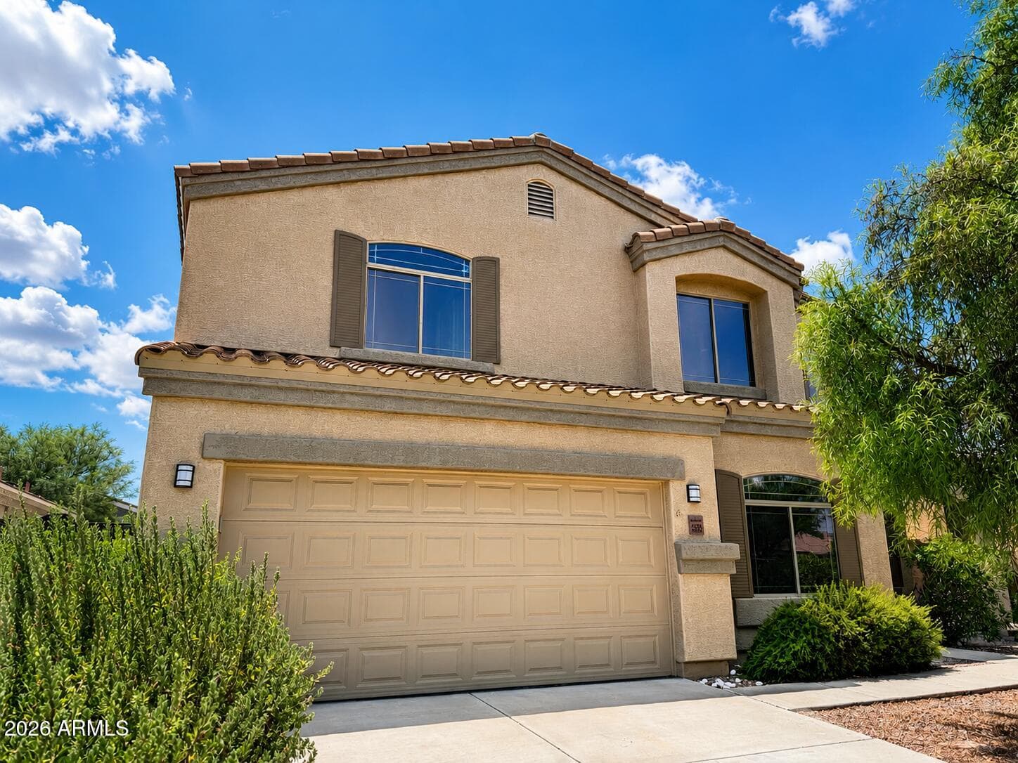 2555 E Robb Lane, Phoenix, AZ 85024 — photo 1 of 25