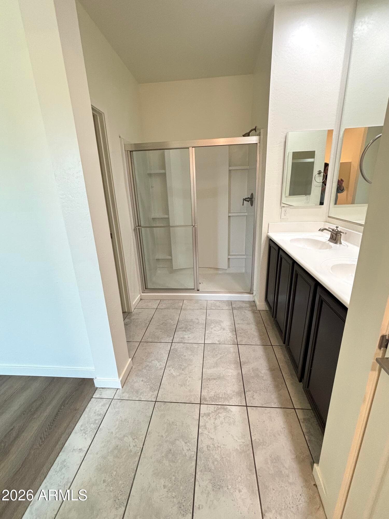 10231 W Southgate Avenue, Tolleson, AZ 85353 — photo 12 of 31