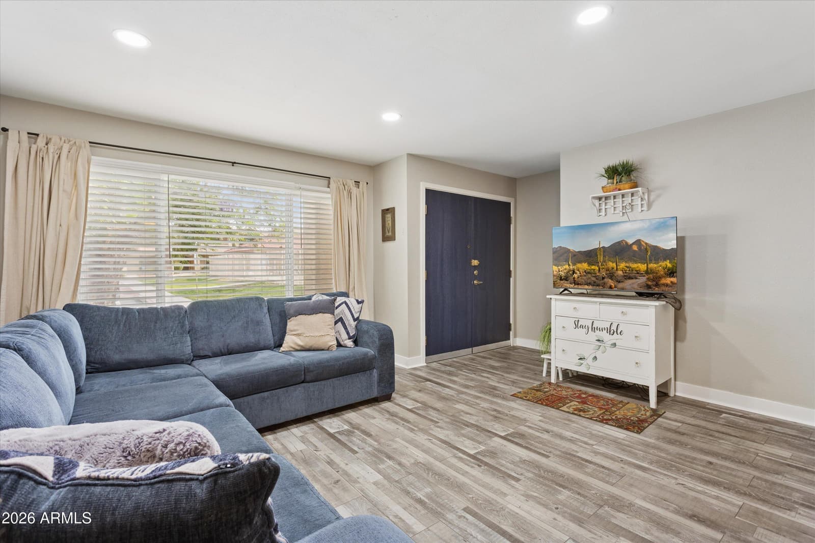 5836 W Winchcomb Drive, Glendale, AZ 85306 — photo 8 of 40