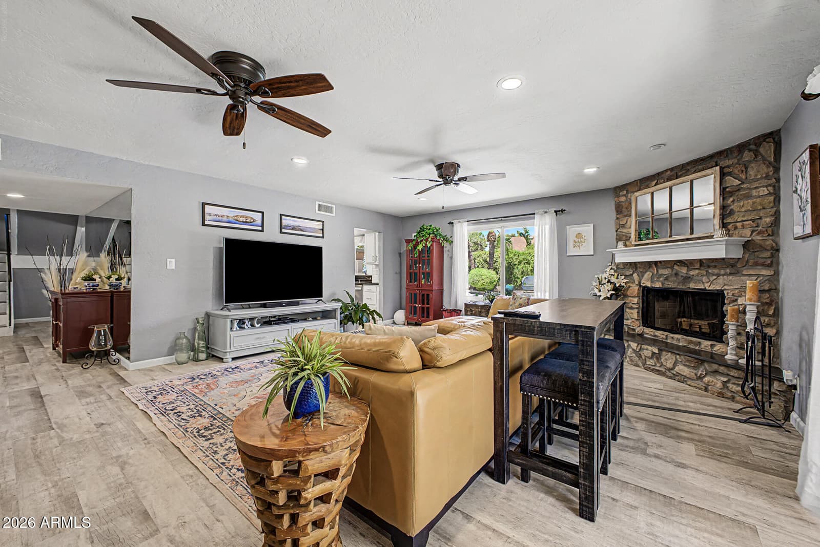 3960 W Glenaire Drive, Phoenix, AZ 85053 — photo 12 of 38