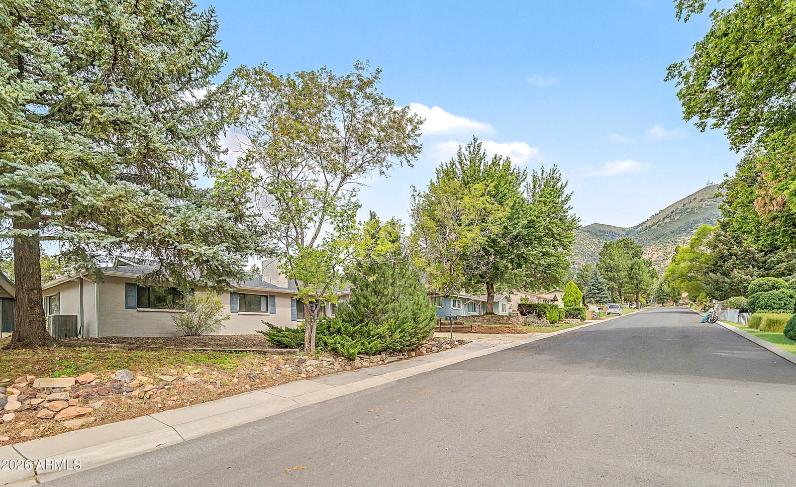 3207 N Manor Road, Flagstaff, AZ 86004 — photo 4 of 31