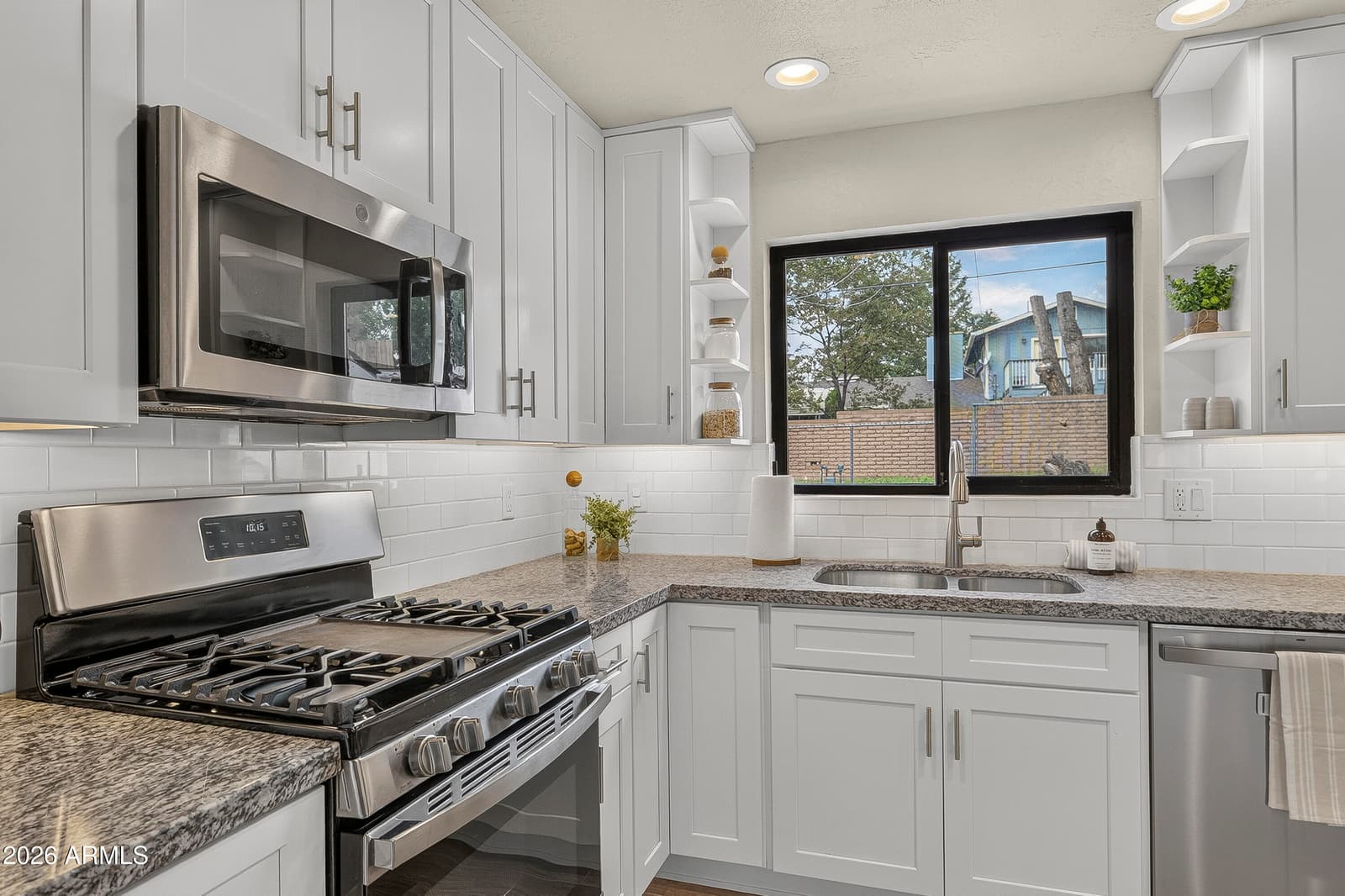 3207 N Manor Road, Flagstaff, AZ 86004 — photo 15 of 31
