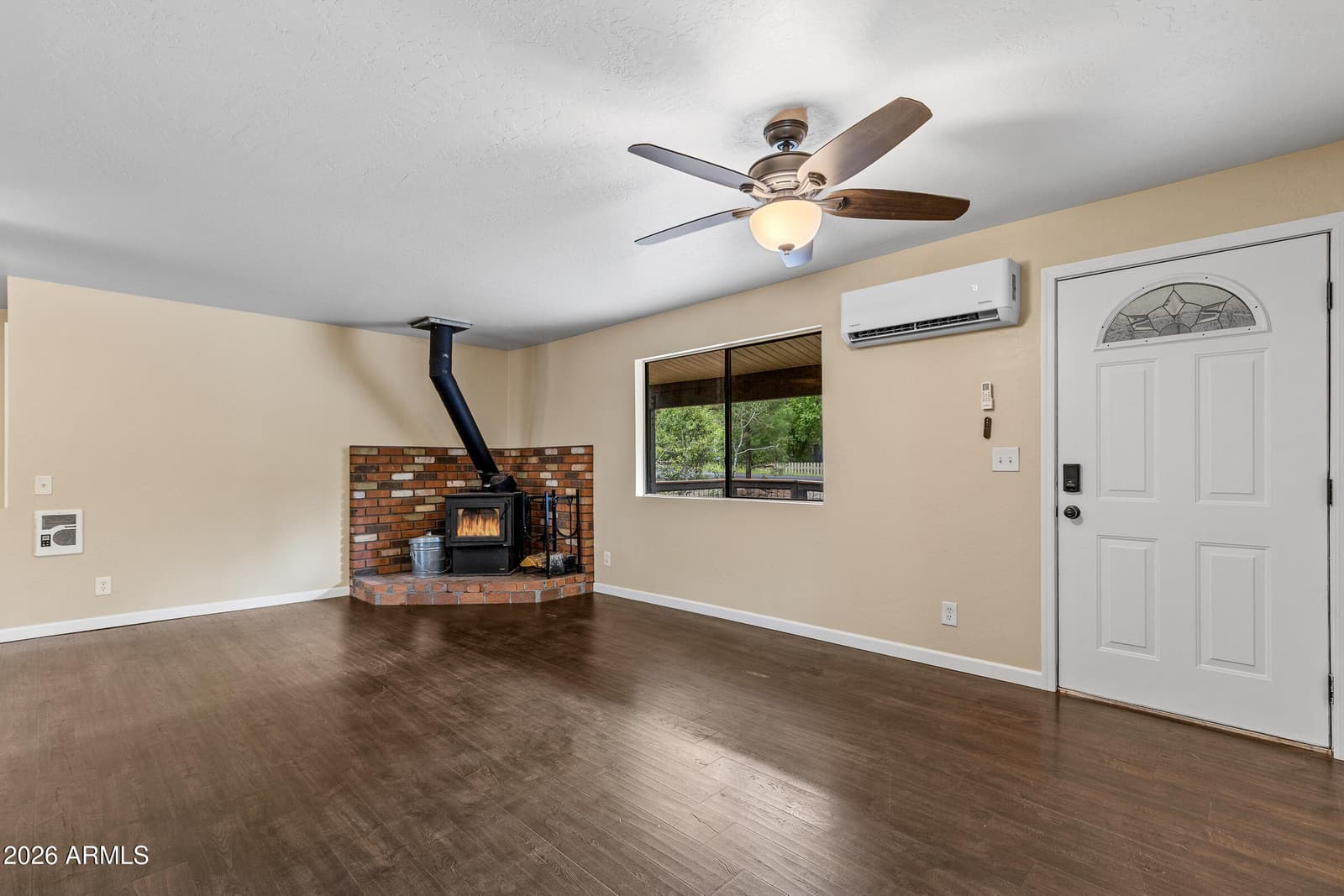 870 E Beaver Place, Munds Park, AZ 86017 — photo 11 of 32