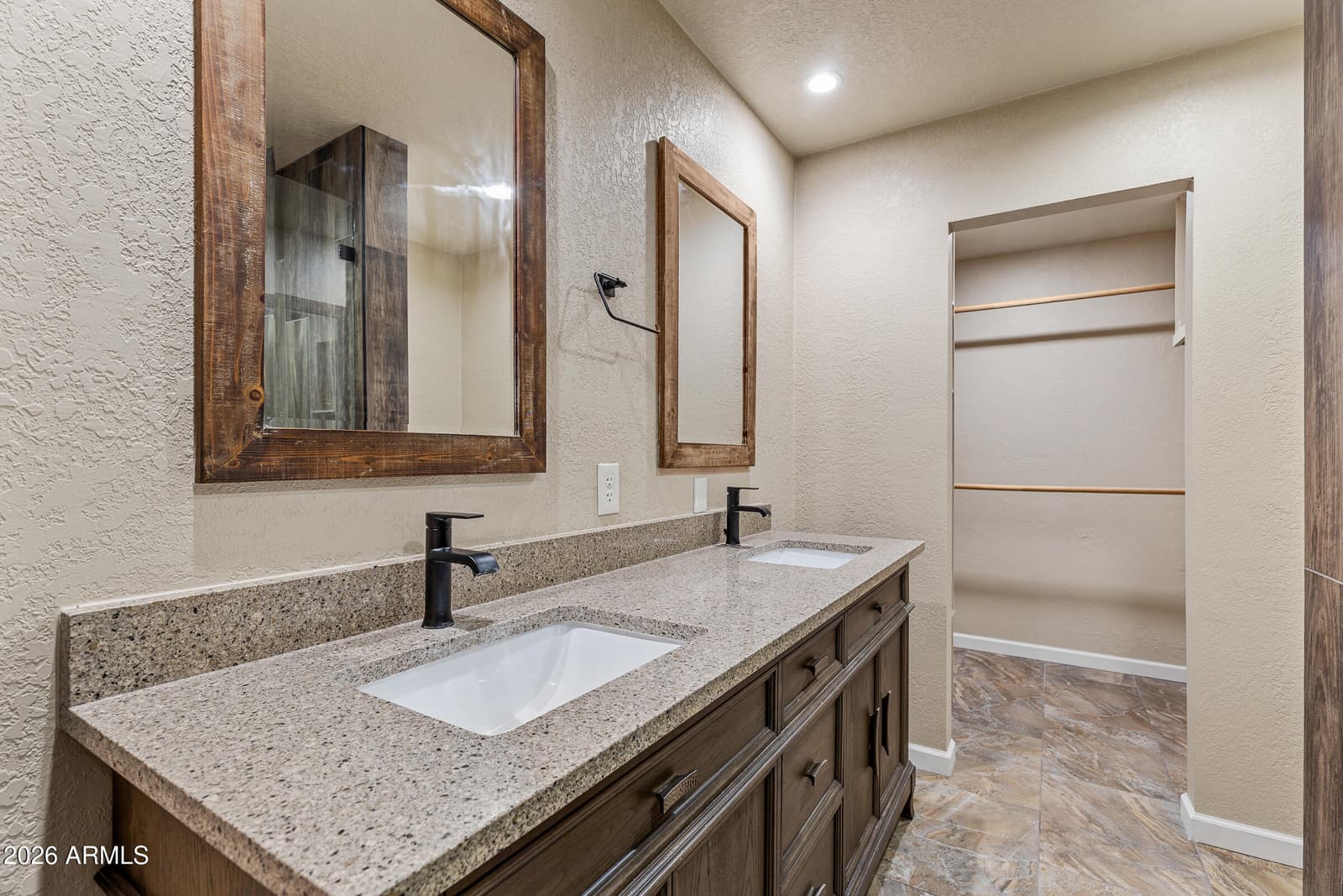 870 E Beaver Place, Munds Park, AZ 86017 — photo 14 of 32