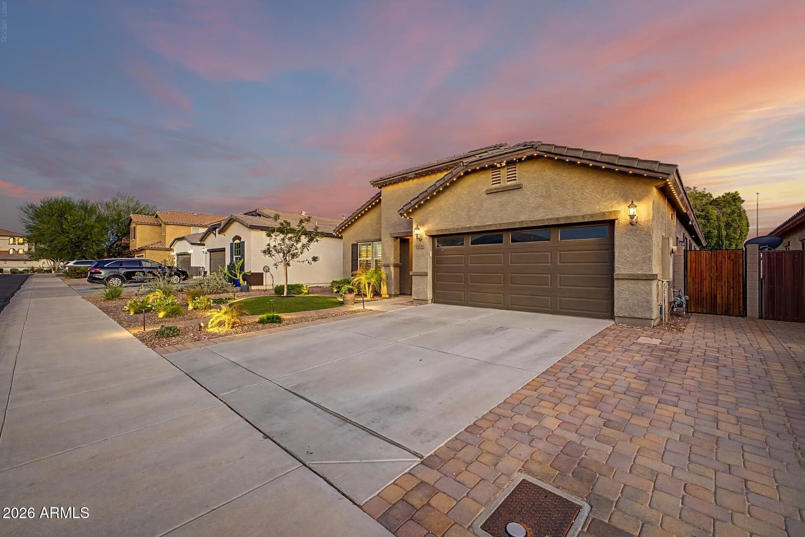 10781 W Saddlehorn Road, Peoria, AZ 85383 — photo 2 of 43