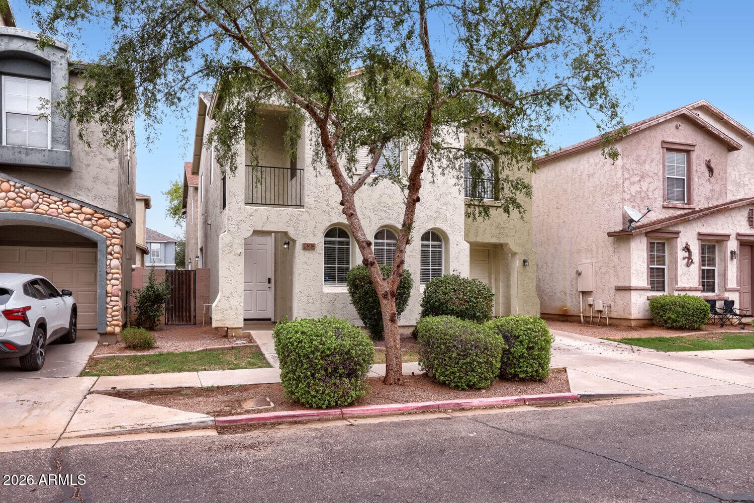 6616 W Johnson Street W, Phoenix, AZ 85043 — photo 2 of 29