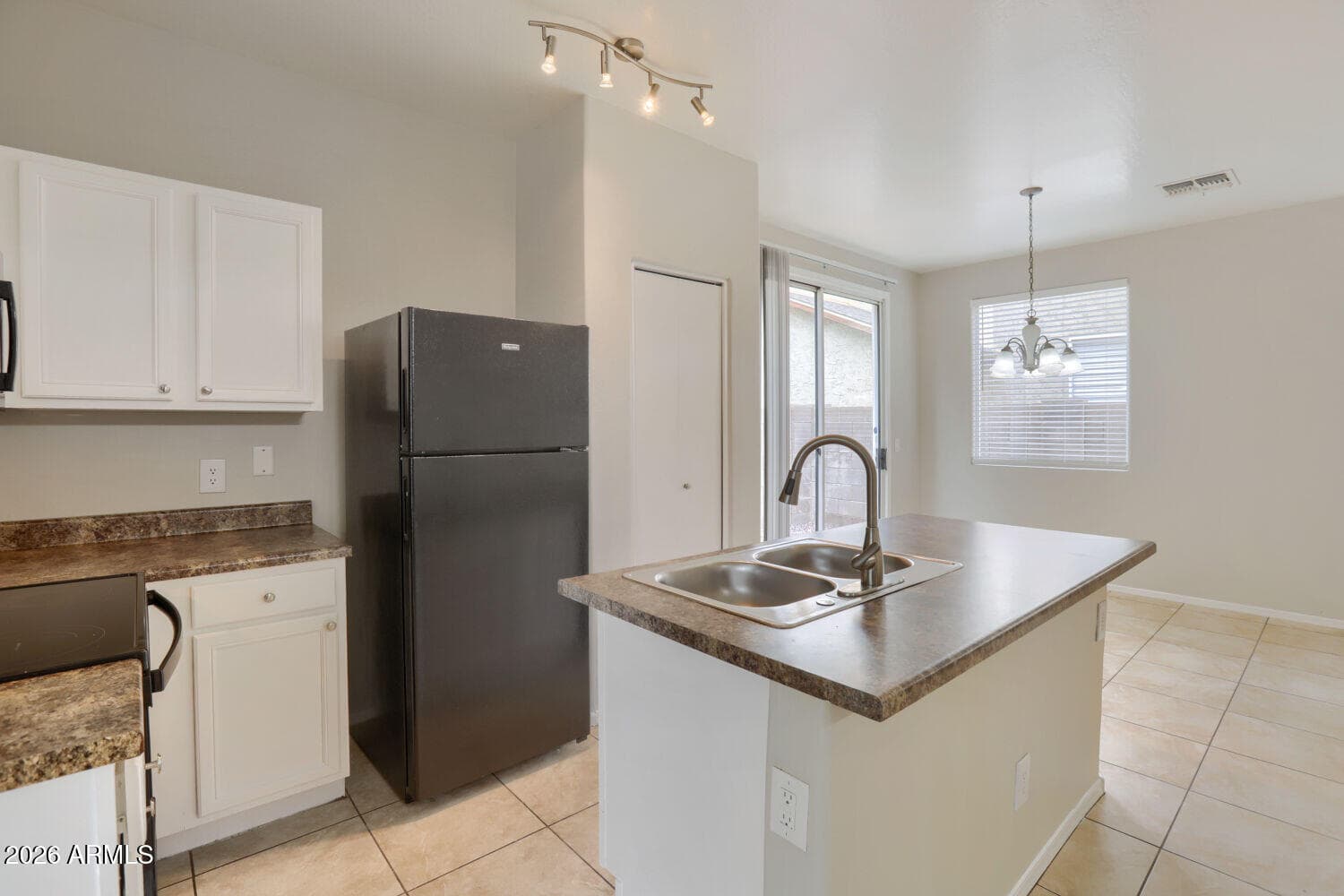 6616 W Johnson Street W, Phoenix, AZ 85043 — photo 9 of 29