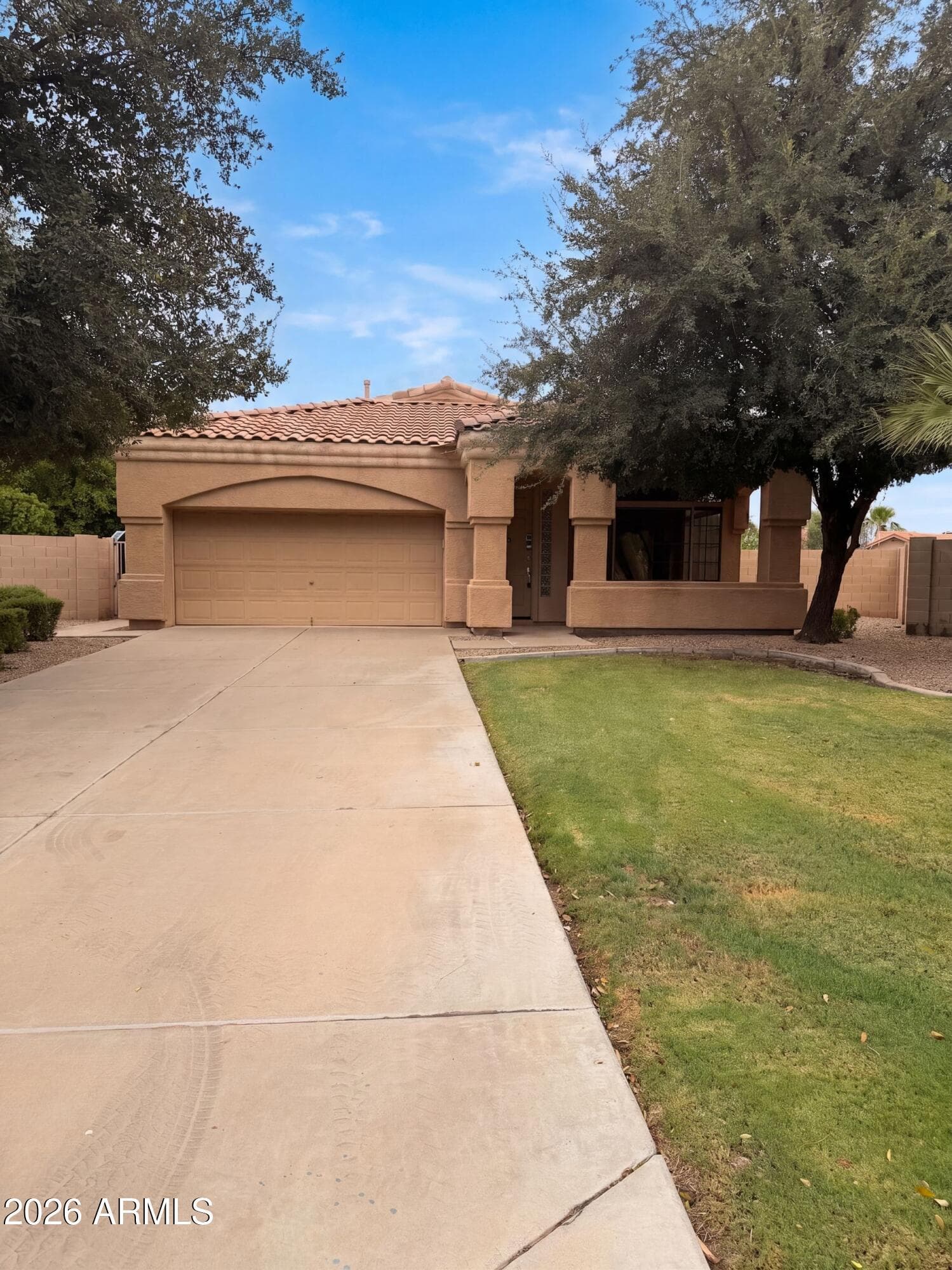 2090 W Corona Drive, Chandler, AZ 85224 — photo 1 of 25