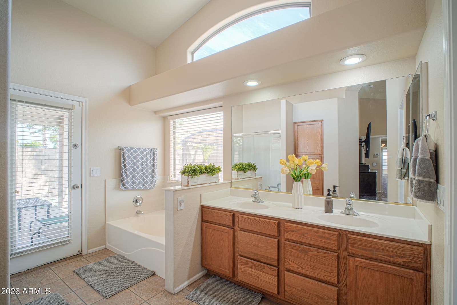 42539 W Bunker Drive, Maricopa, AZ 85138 — photo 4 of 56