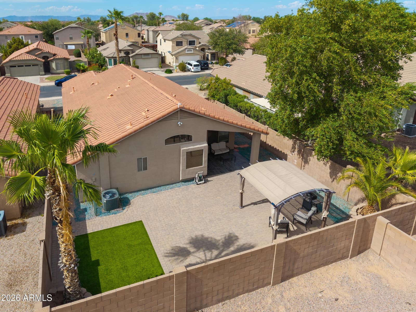 42539 W Bunker Drive, Maricopa, AZ 85138 — photo 5 of 56
