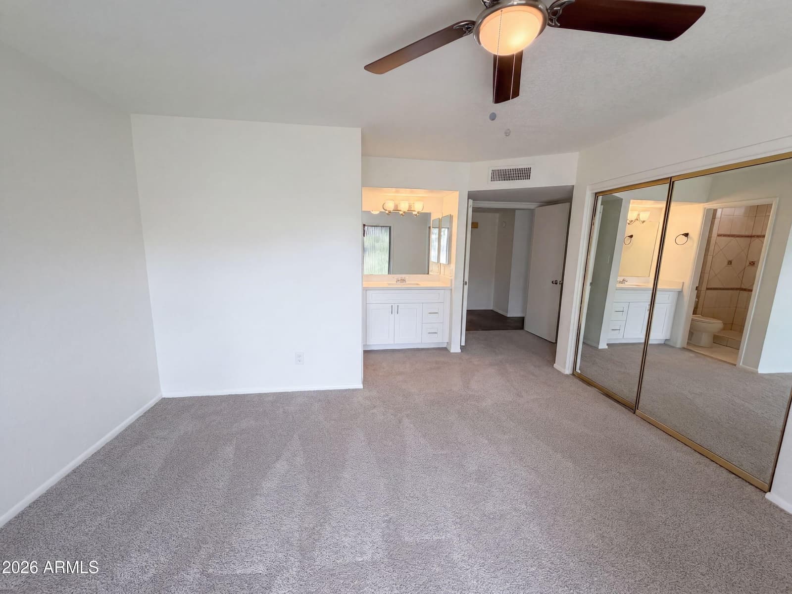 3151 W Kings Avenue, Phoenix, AZ 85053 — photo 4 of 31
