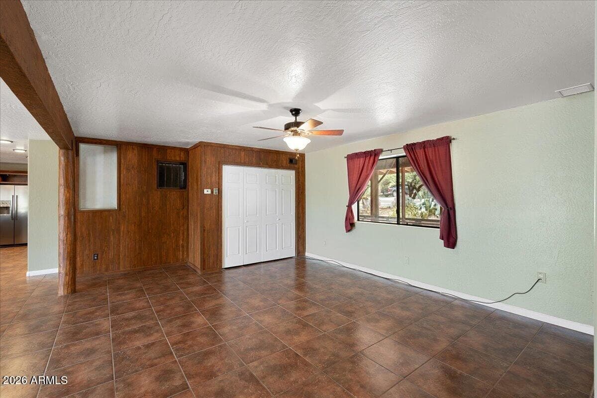 34900 S Westridge Lane, Black Canyon City, AZ 85324 — photo 4 of 31
