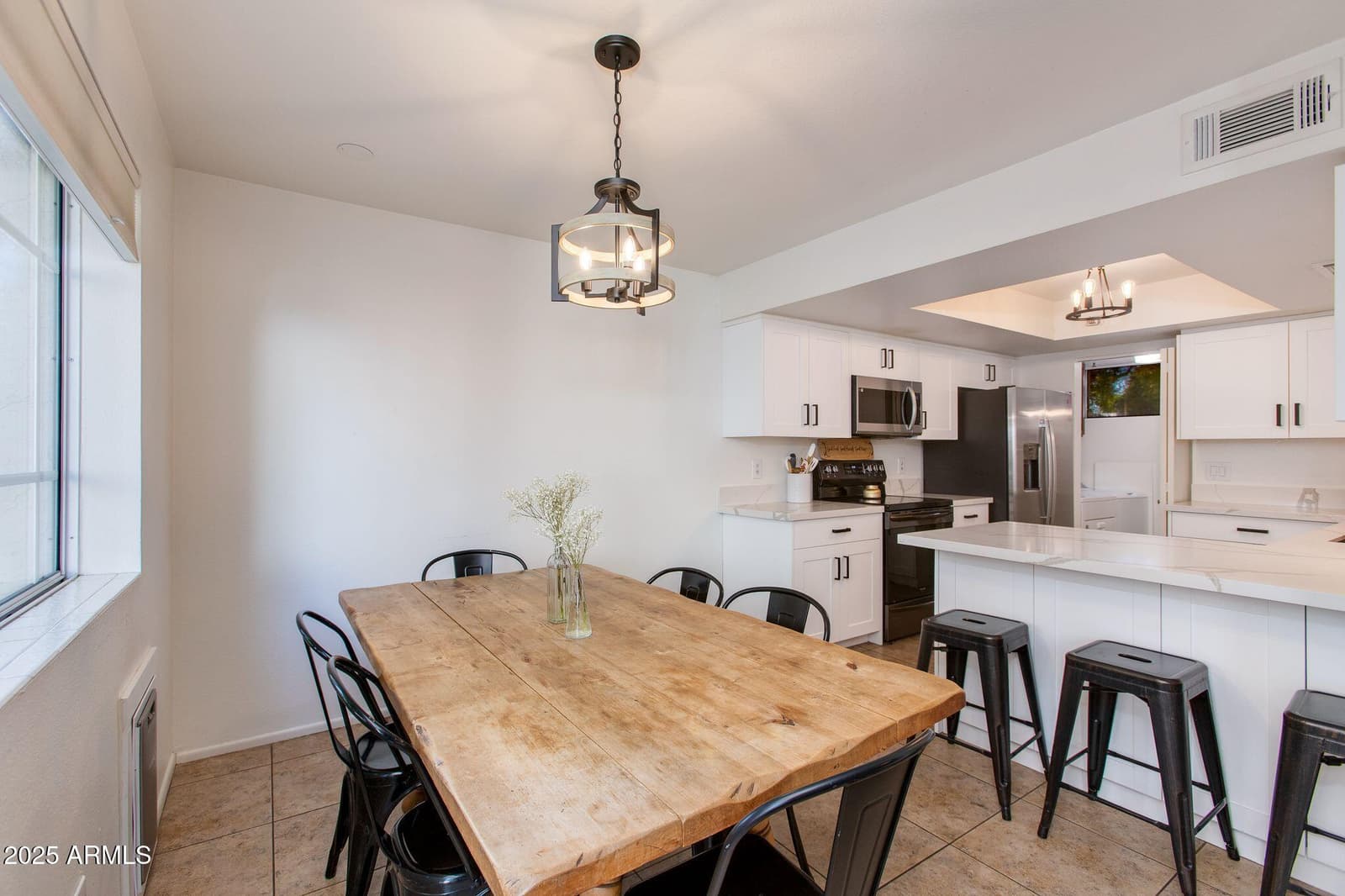 8225 N Central Avenue 9, Phoenix, AZ 85020 — photo 10 of 40