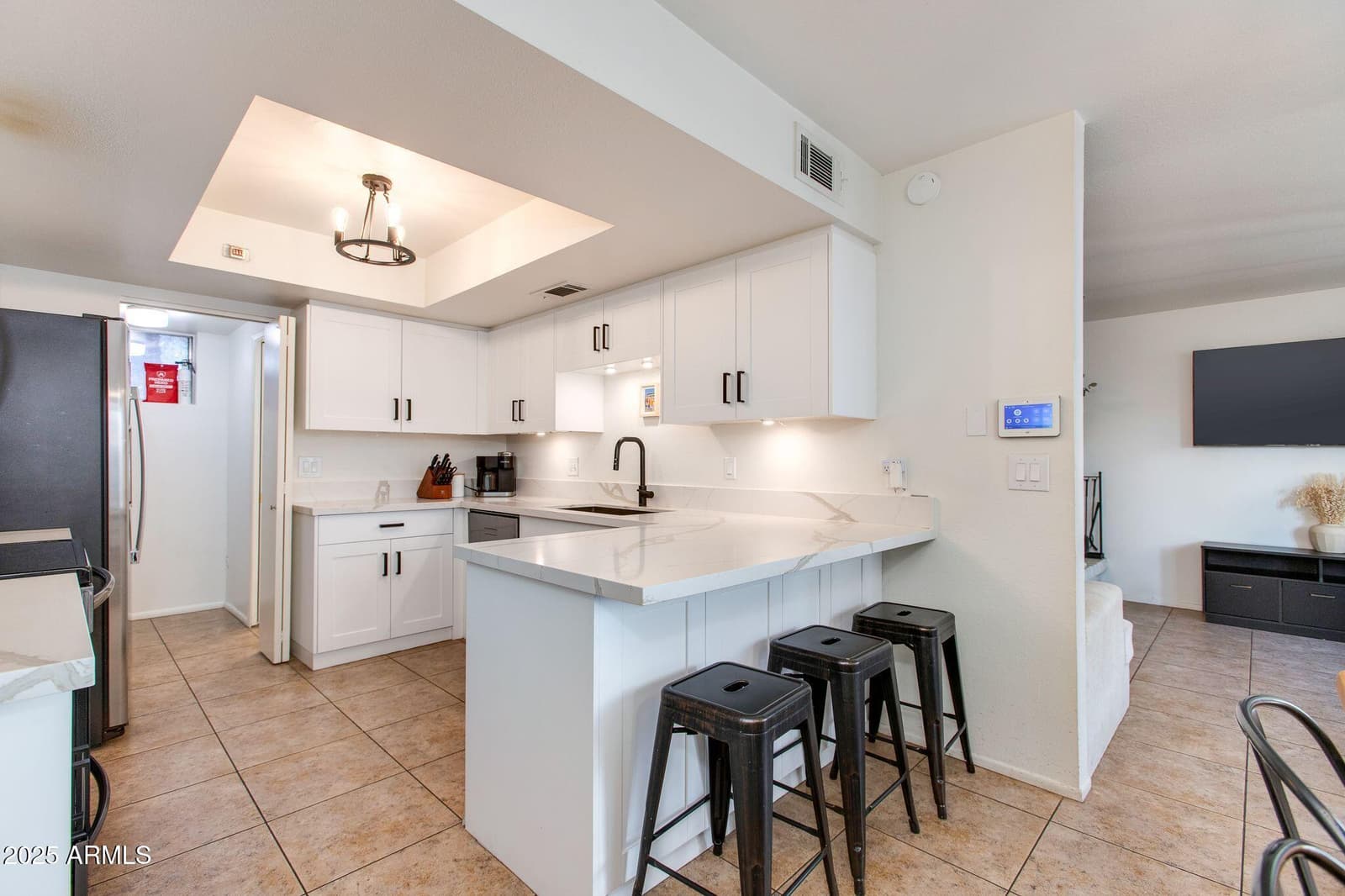 8225 N Central Avenue 9, Phoenix, AZ 85020 — photo 12 of 40