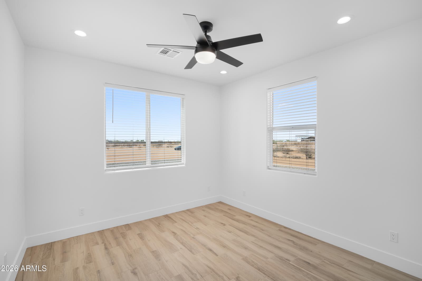 25778 W Peakview Road, Wittmann, AZ 85361 — photo 18 of 36