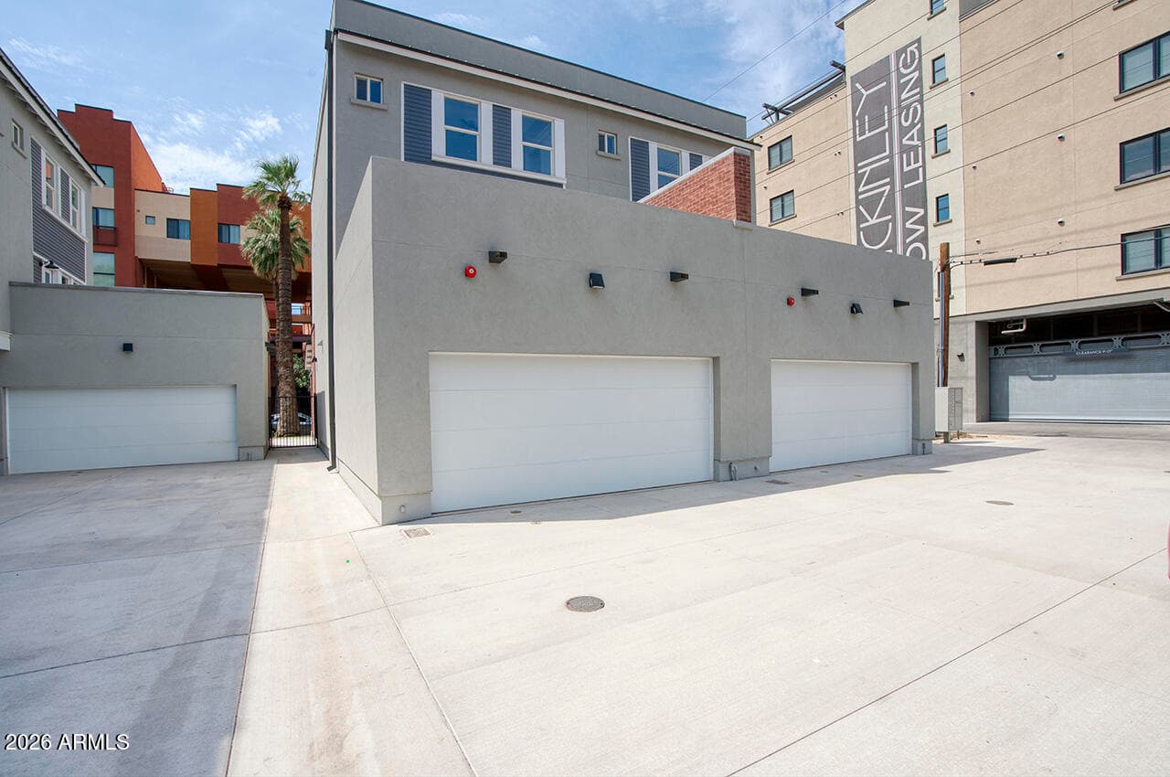 214 W McKinley Street, Phoenix, AZ 85003 — photo 16 of 17