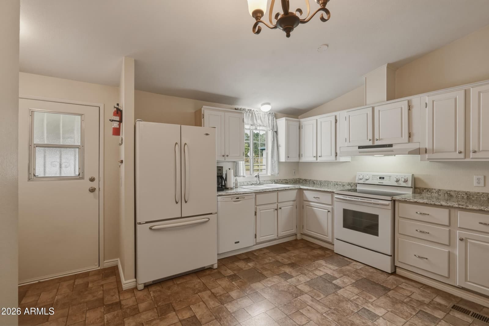 4938 N Old Spruce Drive, Strawberry, AZ 85544 — photo 12 of 42