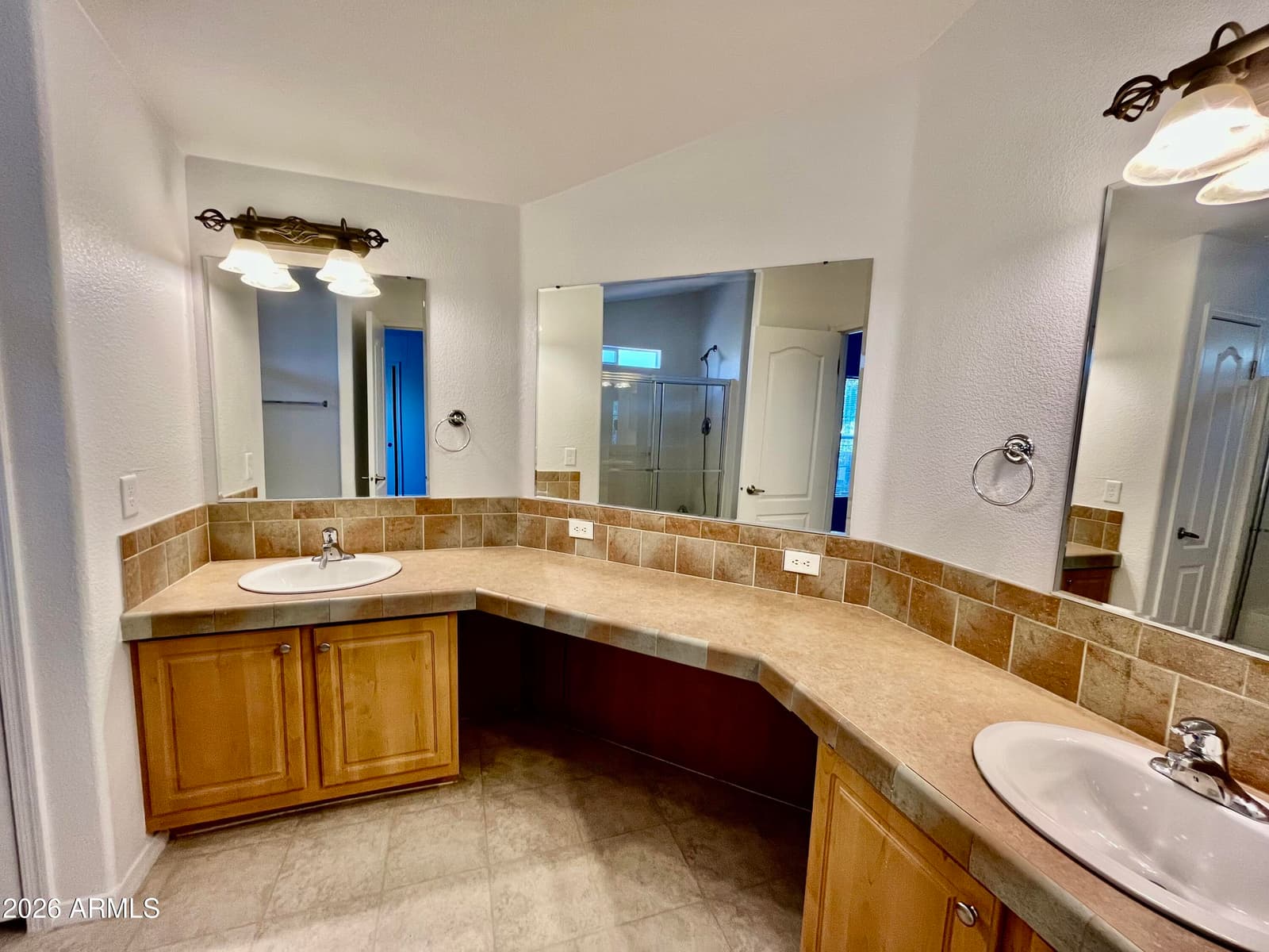 10960 N 67th Avenue 94, Glendale, AZ 85304 — photo 19 of 27
